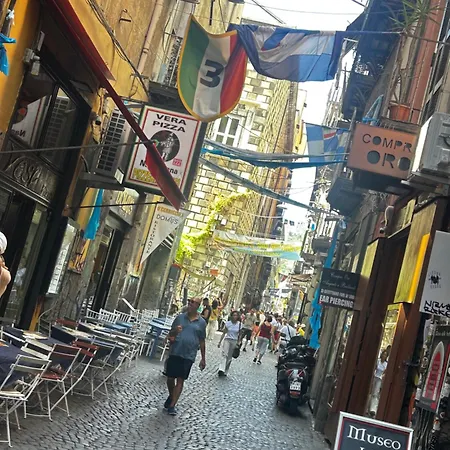Rifugio Partenopeo - Centro Storico Di 別荘 *